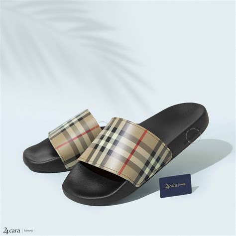 burberry vintage check slides